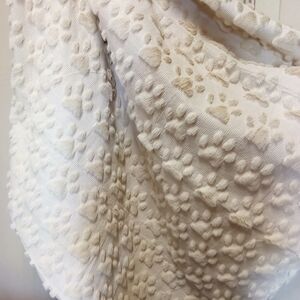 NWOT Paw Print Blanket